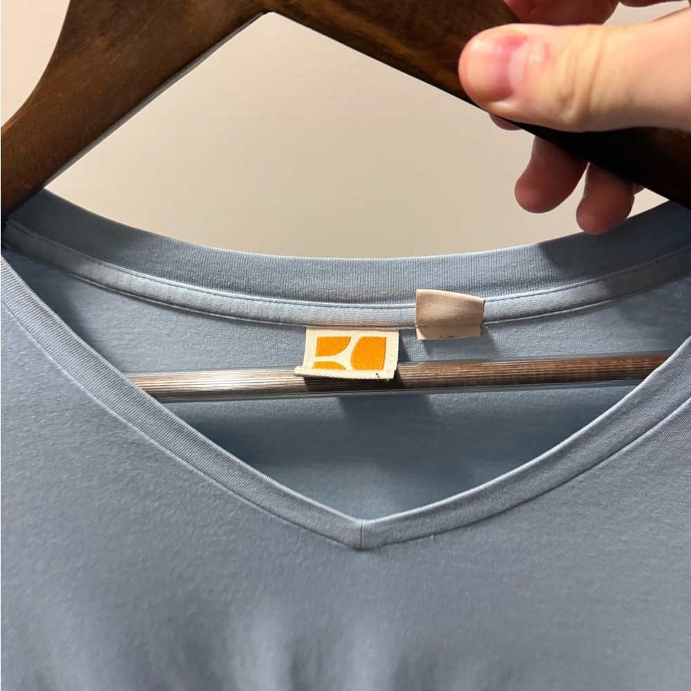 BOSS ORANGE Light Blue Wearable Tech V Neck